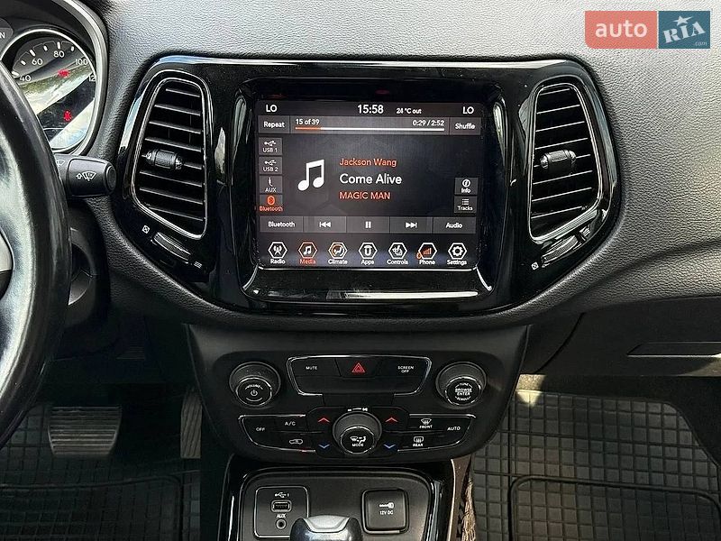 Фото Jeep Compass з оголошення AUTO.RIA
