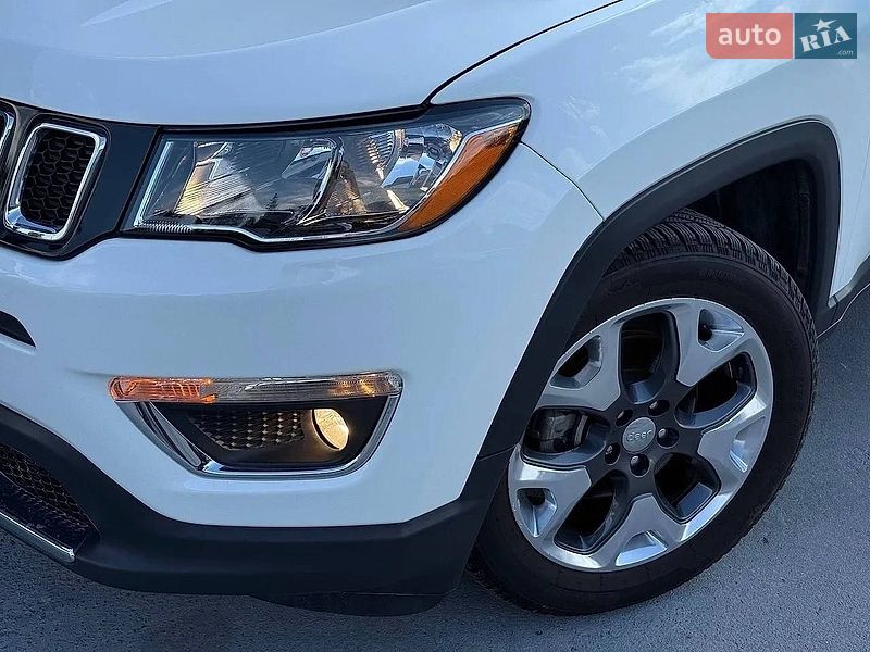 Фото Jeep Compass з оголошення AUTO.RIA