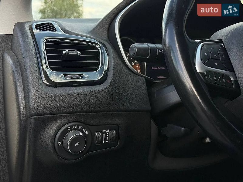 Фото Jeep Compass з оголошення AUTO.RIA