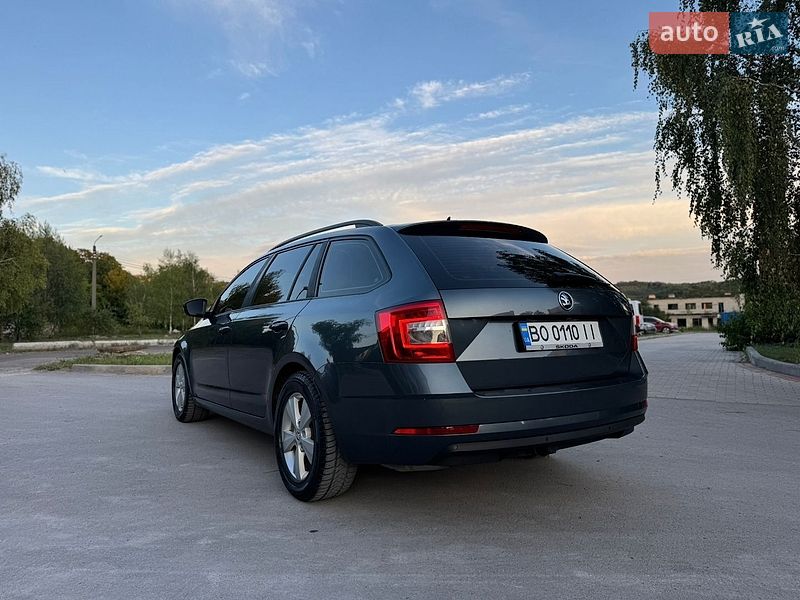 Фото Skoda Octavia з оголошення AUTO.RIA