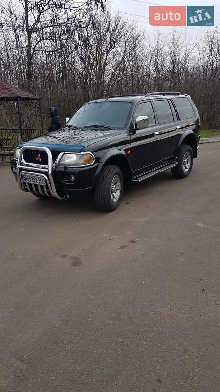 Фото Mitsubishi Pajero Sport з оголошення AUTO.RIA