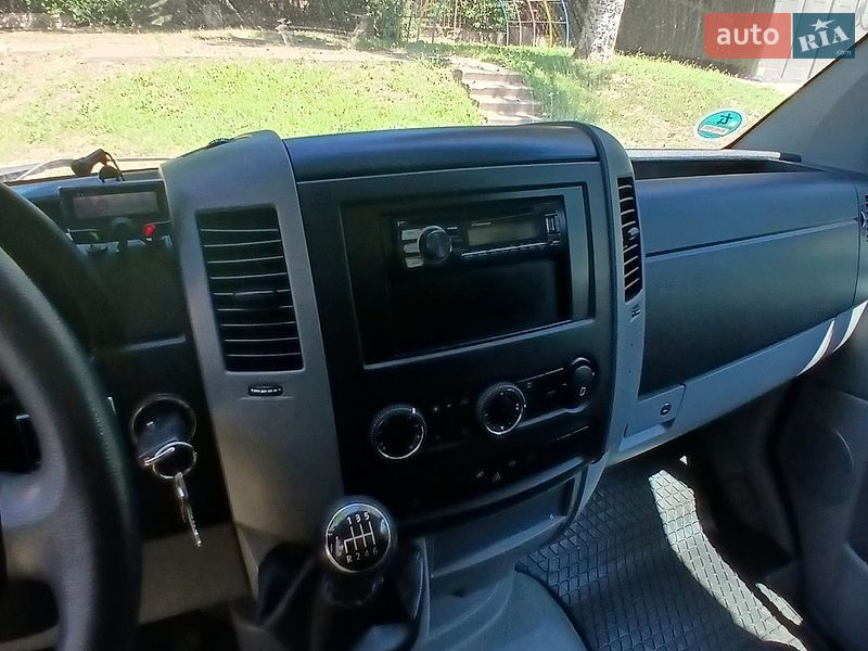 Фото Volkswagen Crafter з оголошення AUTO.RIA