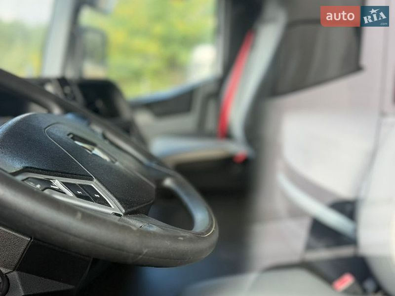 Фото Renault Range T/T-Series з оголошення AUTO.RIA