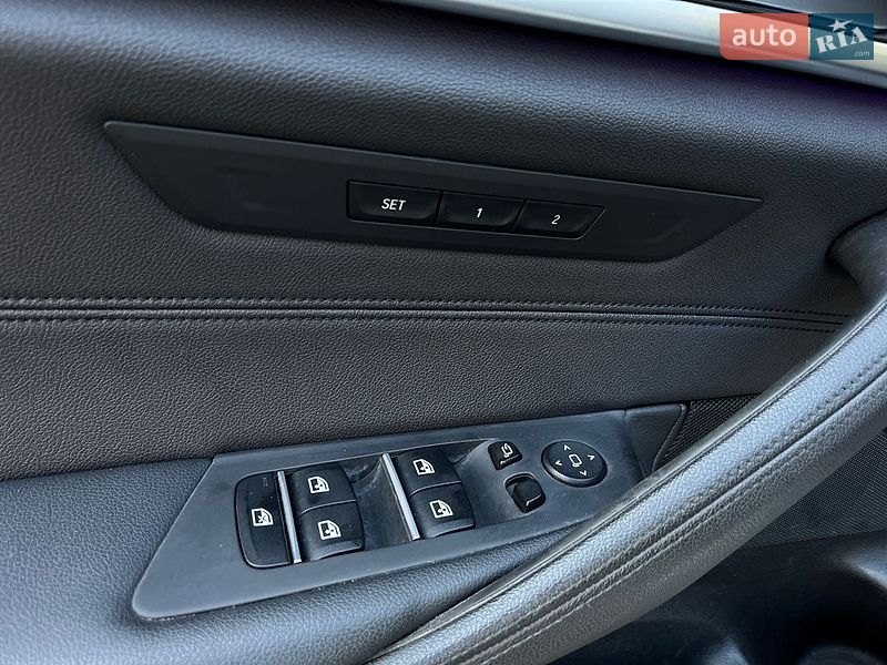 Фото BMW 5 Series з оголошення AUTO.RIA