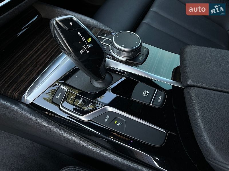 Фото BMW 5 Series з оголошення AUTO.RIA