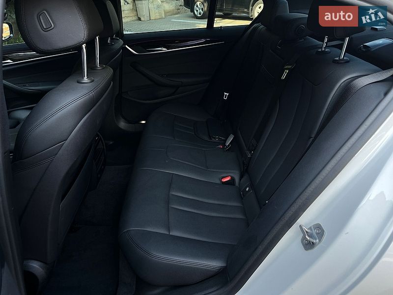 Фото BMW 5 Series з оголошення AUTO.RIA