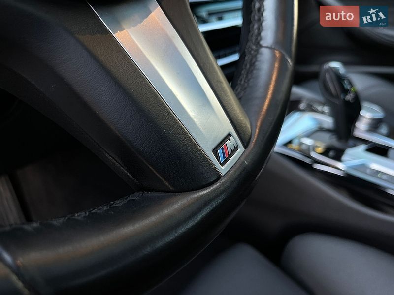 Фото BMW 5 Series з оголошення AUTO.RIA