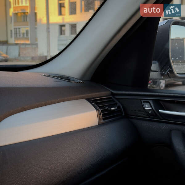 Фото BMW X3 з оголошення AUTO.RIA