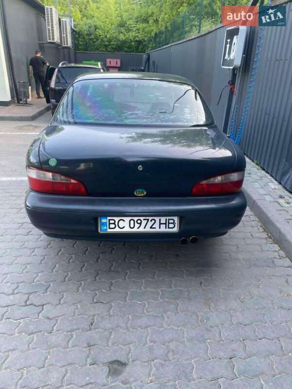 Фото Kia Clarus з оголошення AUTO.RIA