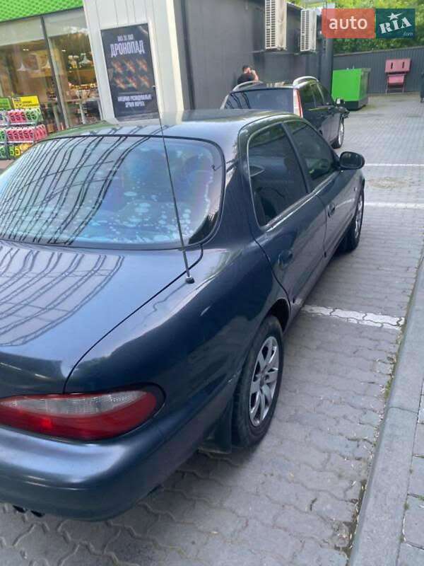 Фото Kia Clarus з оголошення AUTO.RIA
