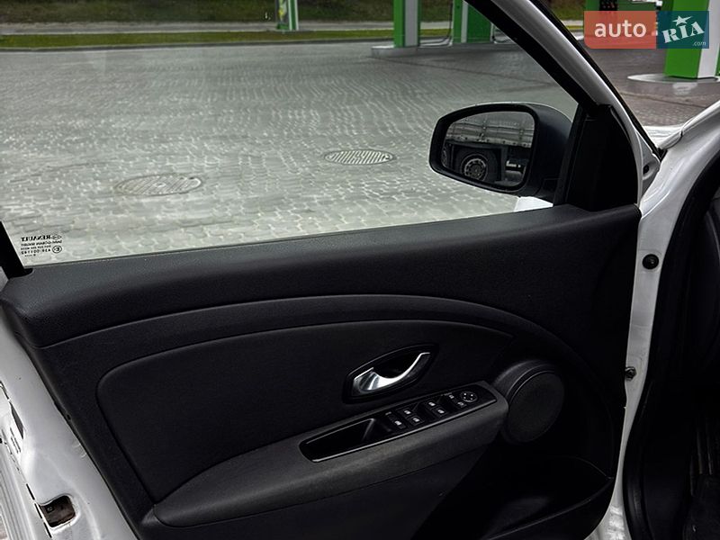 Фото Renault Megane з оголошення AUTO.RIA