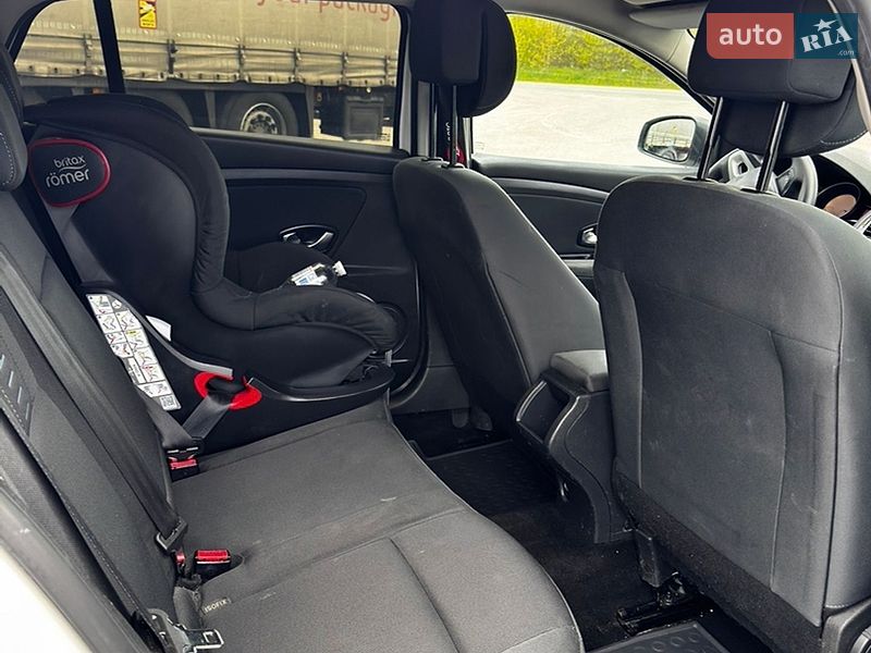 Фото Renault Megane з оголошення AUTO.RIA