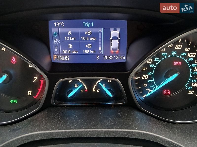 Фото Ford Escape з оголошення AUTO.RIA