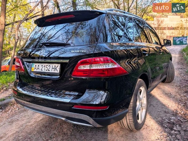 Фото Mercedes-Benz M-Class з оголошення AUTO.RIA