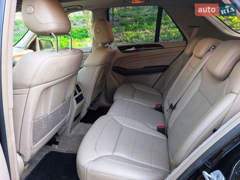 Фото Mercedes-Benz M-Class з оголошення AUTO.RIA