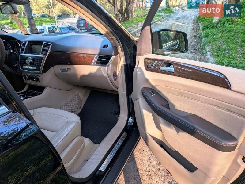 Фото Mercedes-Benz M-Class з оголошення AUTO.RIA