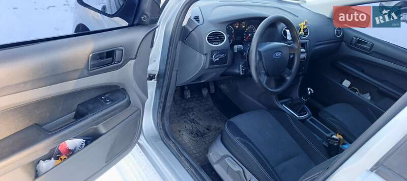 Фото Ford Focus з оголошення AUTO.RIA