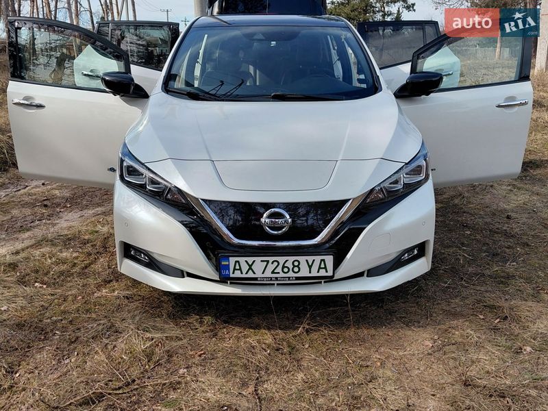 Фото Nissan Leaf з оголошення AUTO.RIA