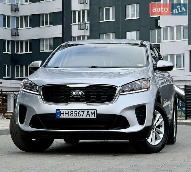 Фото Kia Sorento з оголошення AUTO.RIA