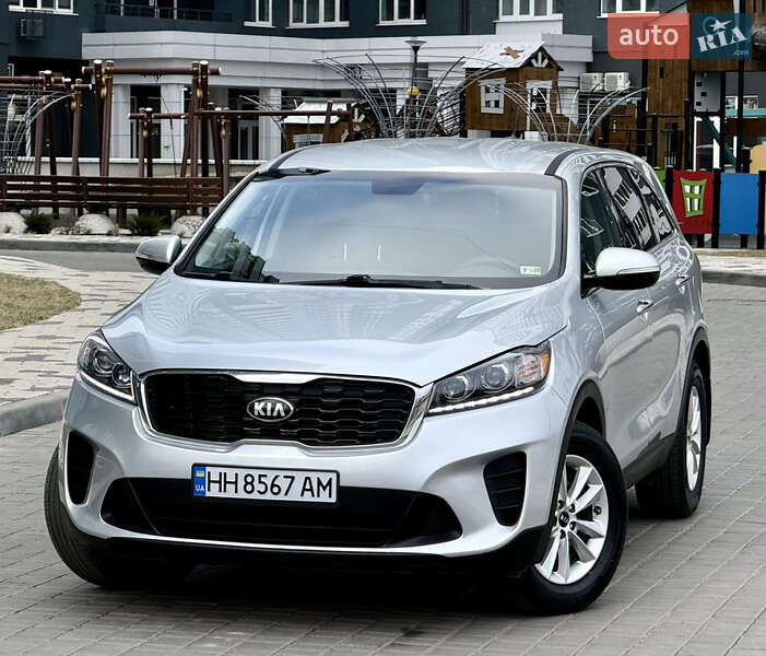 Фото Kia Sorento з оголошення AUTO.RIA