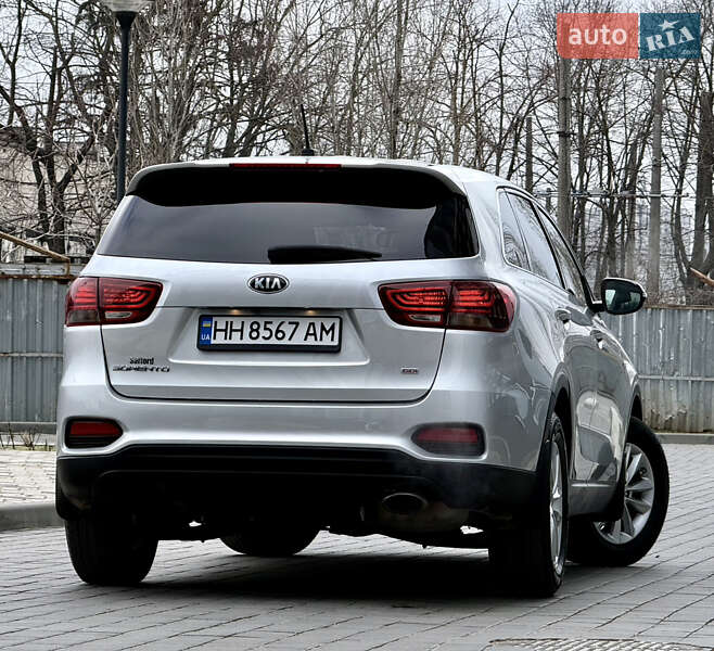 Фото Kia Sorento з оголошення AUTO.RIA