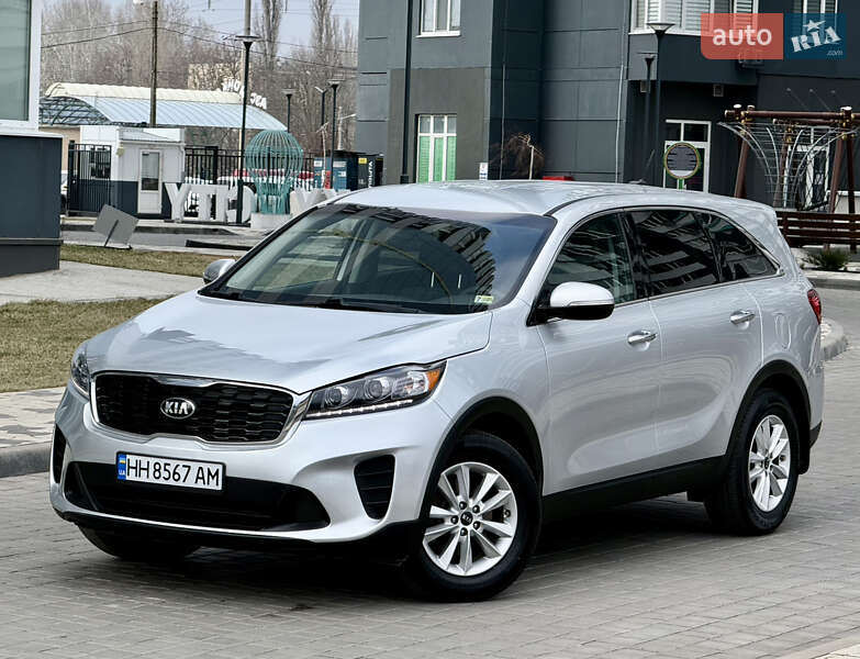 Фото Kia Sorento з оголошення AUTO.RIA