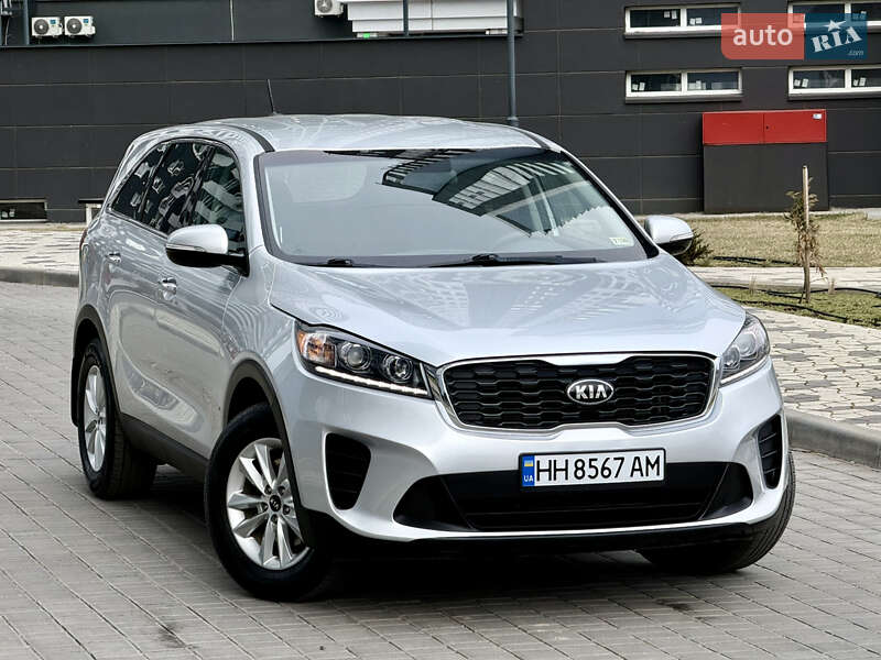 Фото Kia Sorento з оголошення AUTO.RIA
