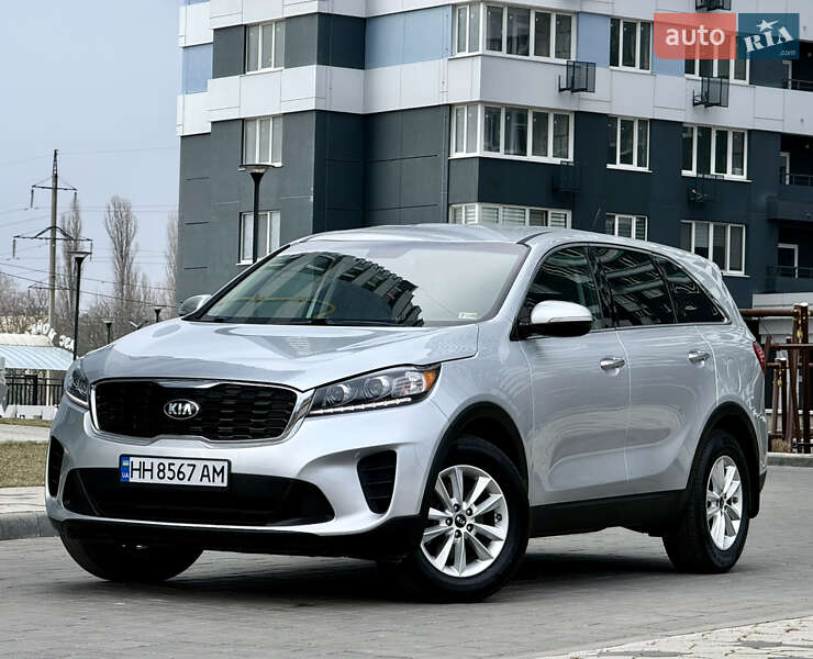 Фото Kia Sorento з оголошення AUTO.RIA
