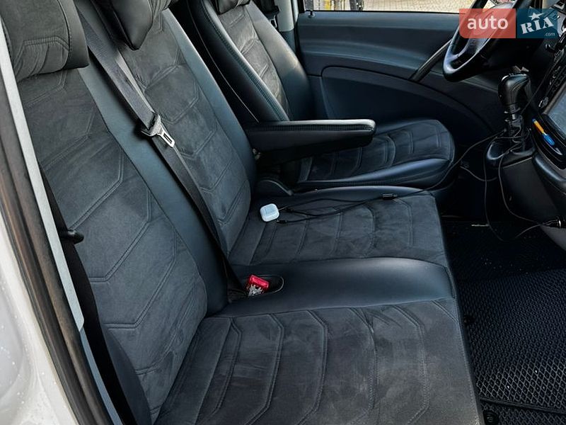Фото Mercedes-Benz Vito з оголошення AUTO.RIA