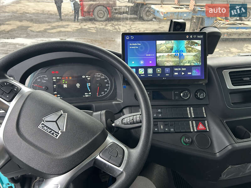 Фото Sinotruk ZZ з оголошення AUTO.RIA