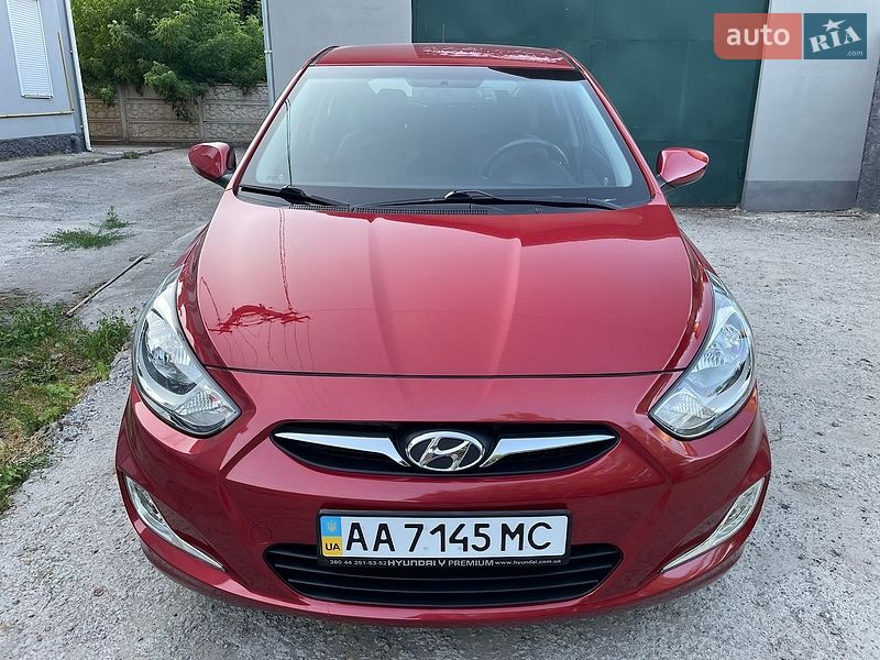 Фото Hyundai Accent з оголошення AUTO.RIA