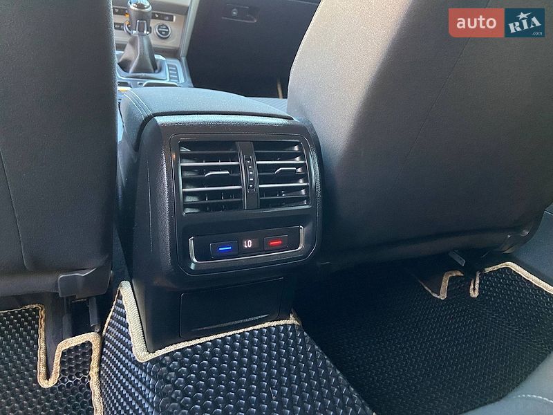 Фото Volkswagen Passat з оголошення AUTO.RIA