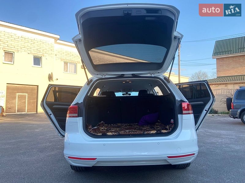 Фото Volkswagen Passat з оголошення AUTO.RIA