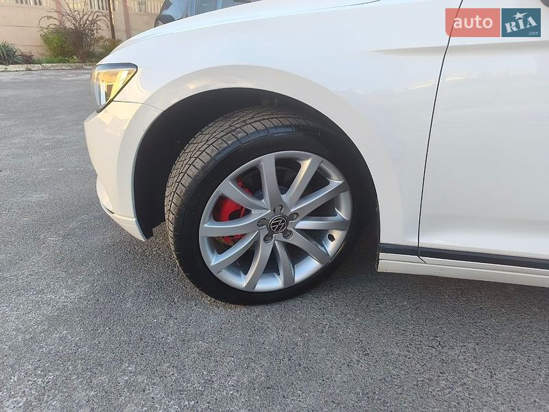 Фото Volkswagen Passat з оголошення AUTO.RIA