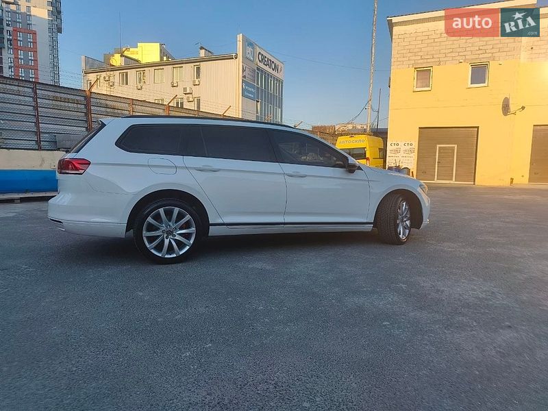 Фото Volkswagen Passat з оголошення AUTO.RIA