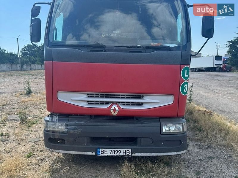 Фото Renault Premium з оголошення AUTO.RIA