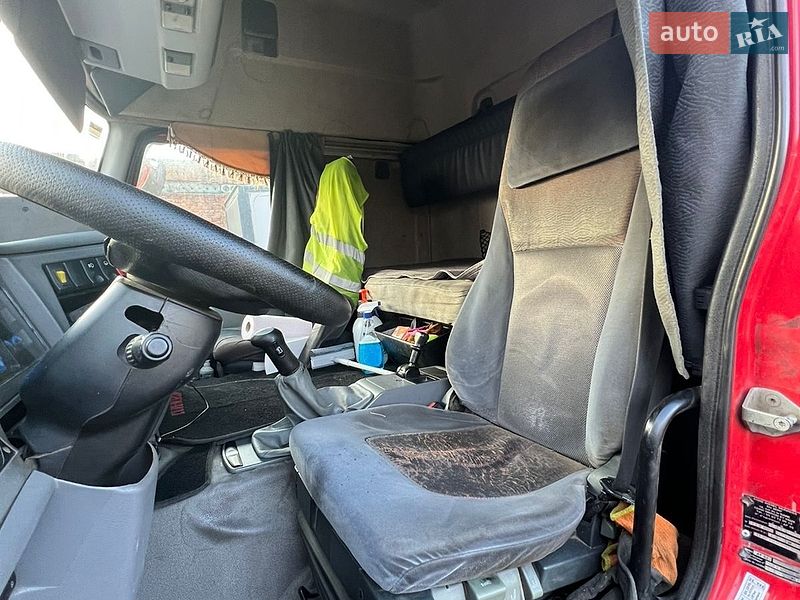Фото Renault Premium з оголошення AUTO.RIA