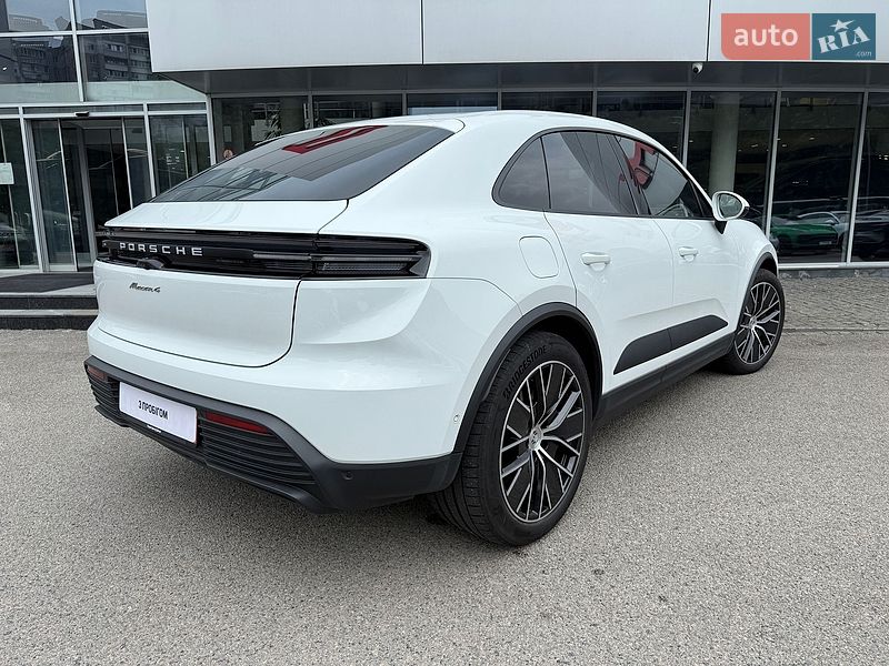 Фото Porsche Macan Electric з оголошення AUTO.RIA