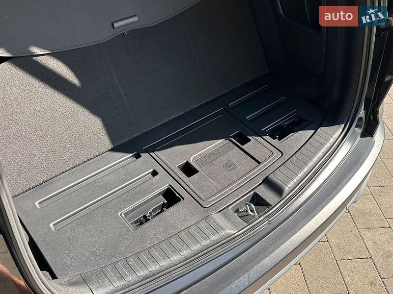 Фото Honda CR-V з оголошення AUTO.RIA
