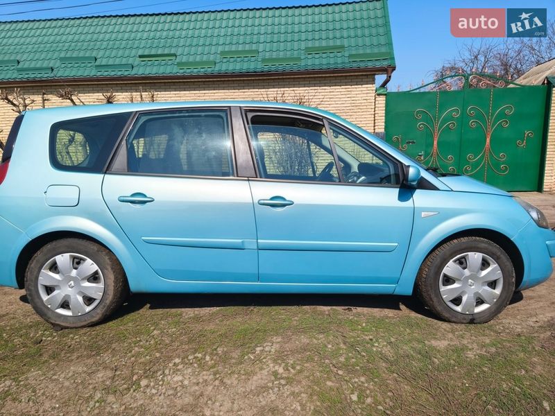Фото Renault Scenic з оголошення AUTO.RIA