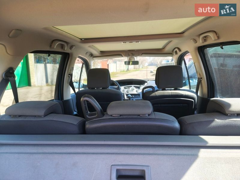 Фото Renault Scenic з оголошення AUTO.RIA