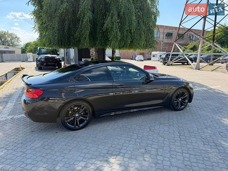 Фото BMW 4 Series з оголошення AUTO.RIA