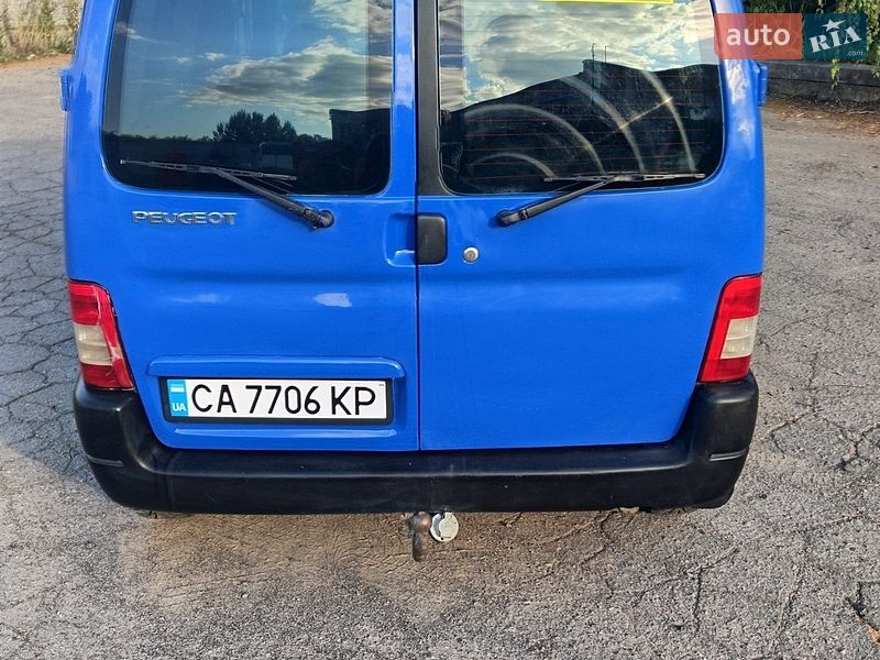 Фото Peugeot Partner з оголошення AUTO.RIA