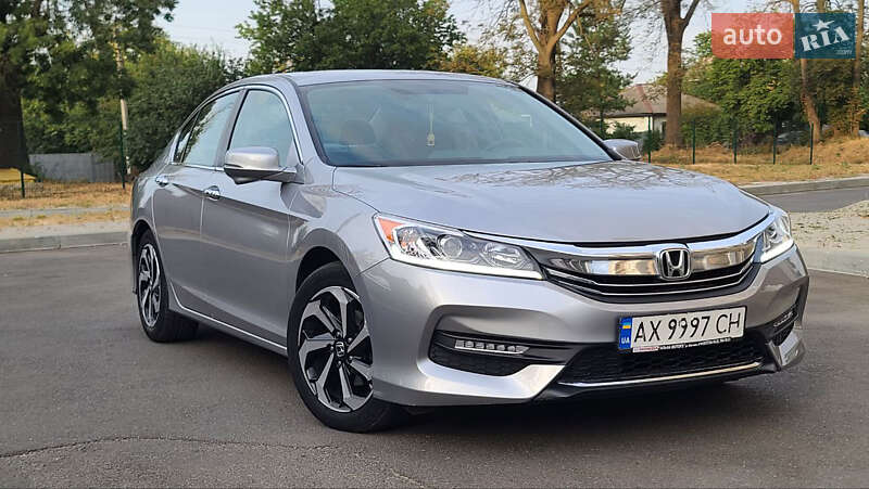Фото Honda Accord з оголошення AUTO.RIA