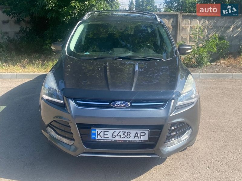 Фото Ford Escape з оголошення AUTO.RIA