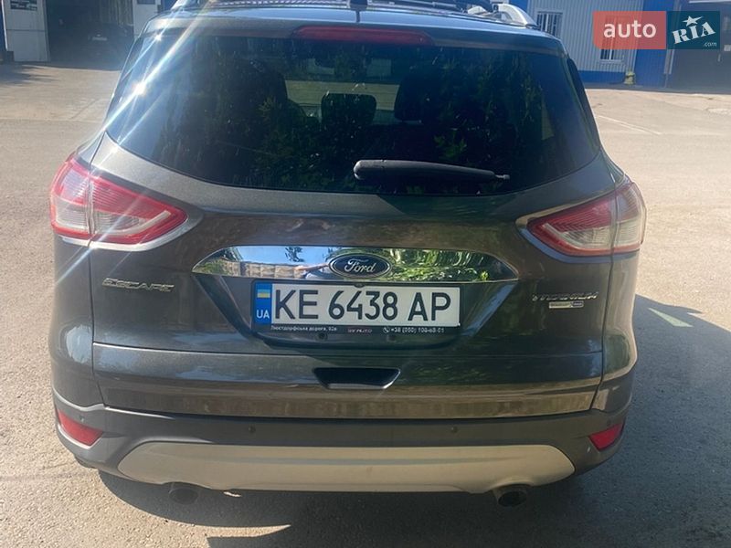 Фото Ford Escape з оголошення AUTO.RIA