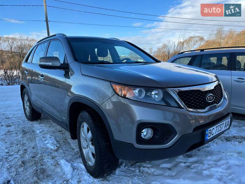 Фото Kia Sorento з оголошення AUTO.RIA