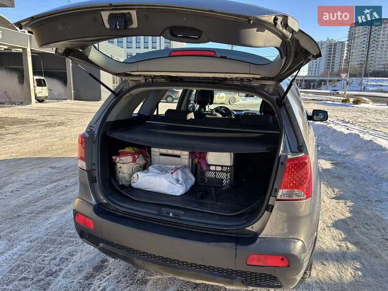 Фото Kia Sorento з оголошення AUTO.RIA
