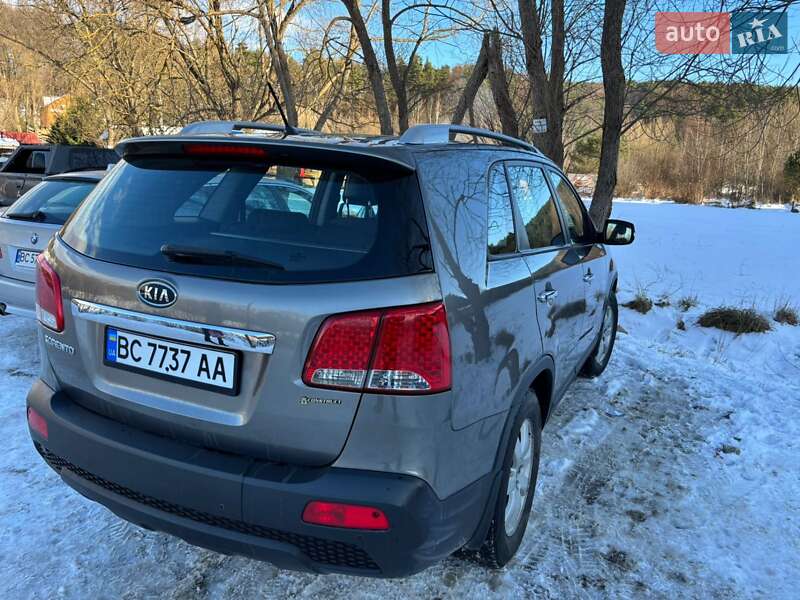 Фото Kia Sorento з оголошення AUTO.RIA