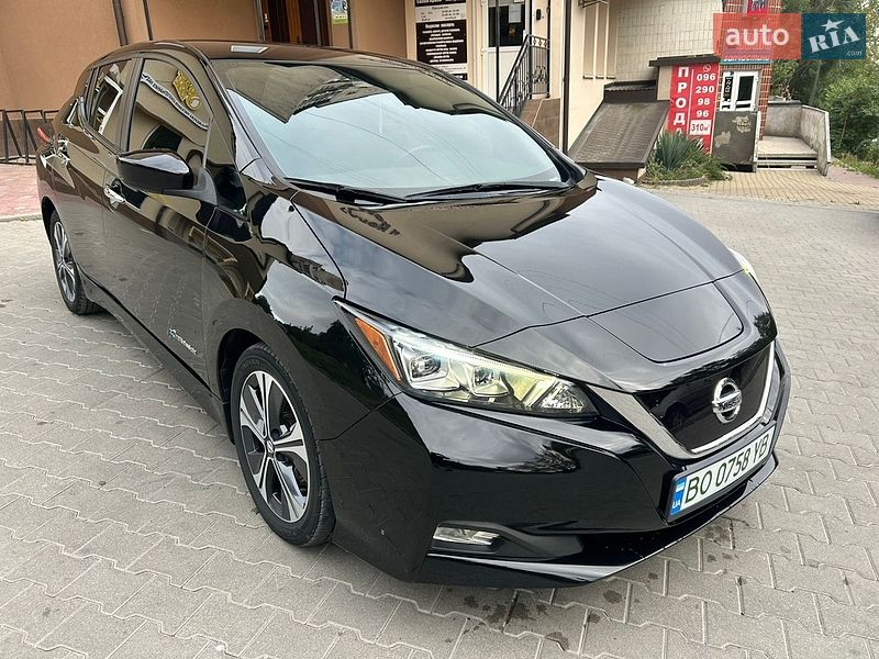 Фото Nissan Leaf з оголошення AUTO.RIA